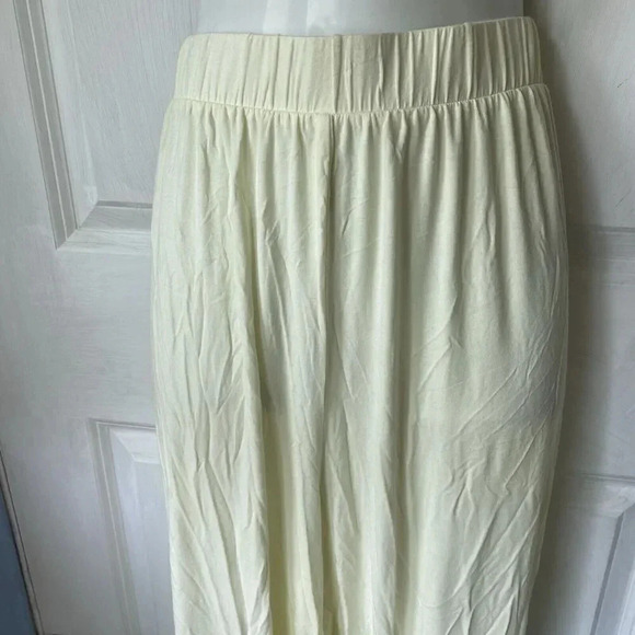 Old Navy Joggers Womens M Modal Blend Softest Pants Casual Light Green Pull On - Picture 5 of 6